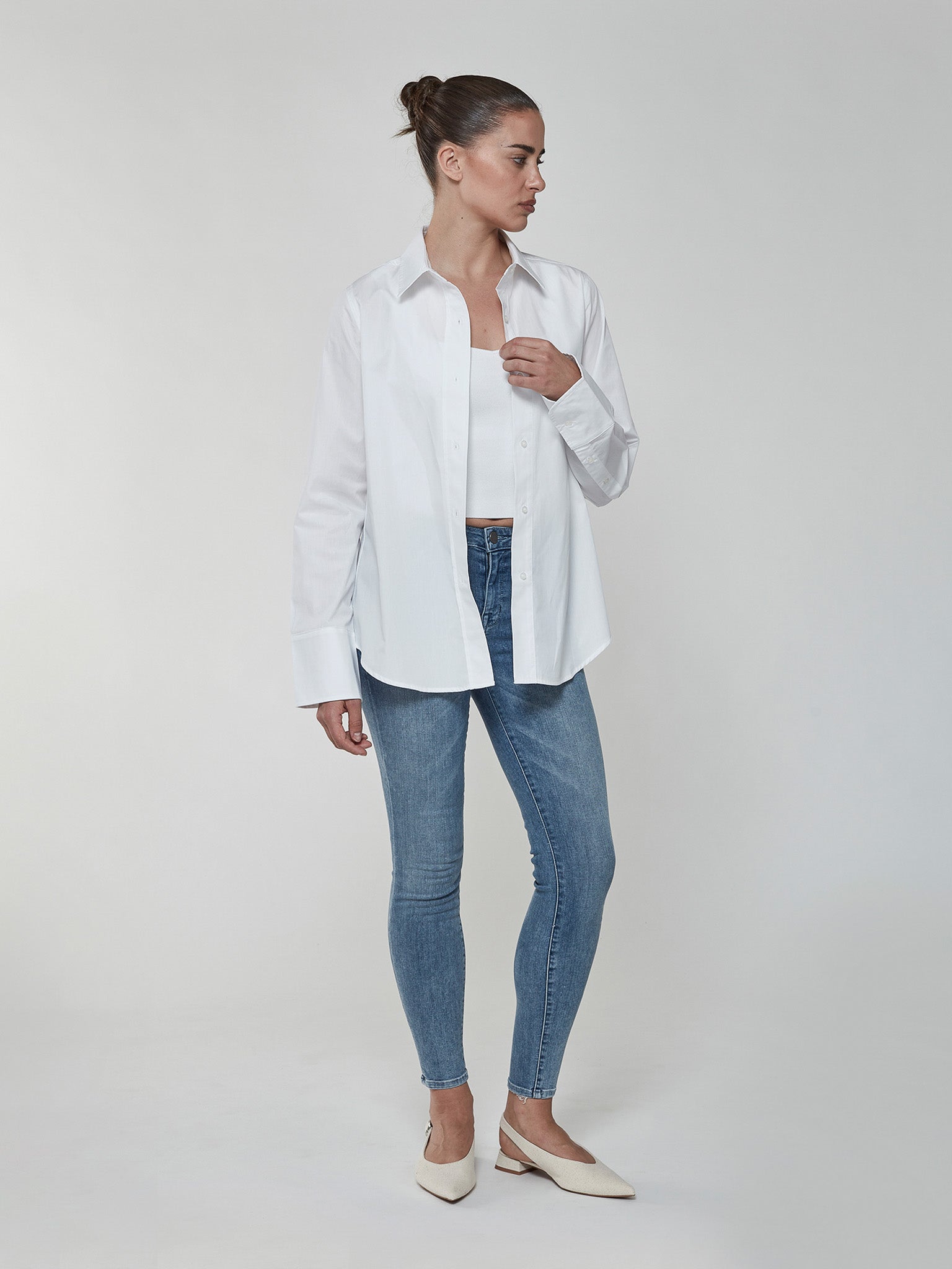 Billy Classic Button Down In White