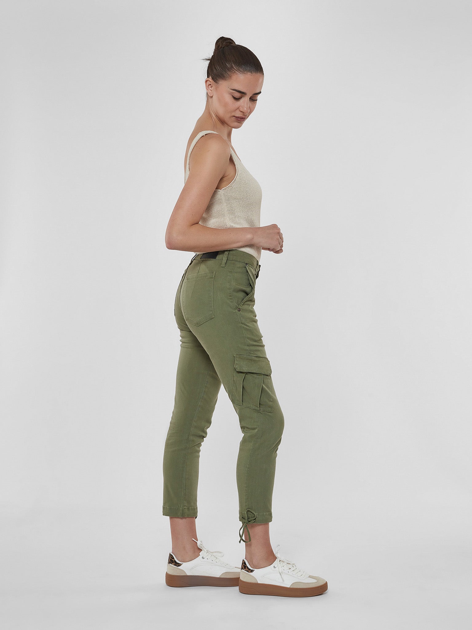 Chloe Cargo in Aloe